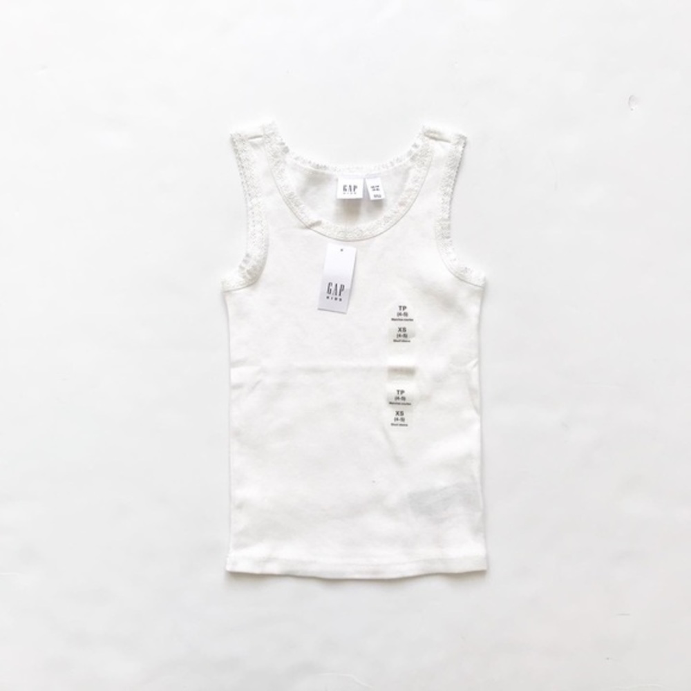 Gapkids off white lace hem tank  XS(4-5T)